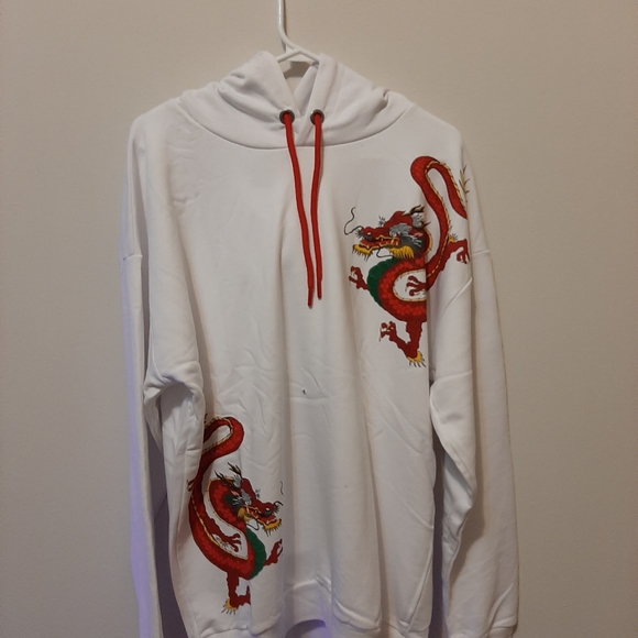 Clothes - Picture 4 of 16